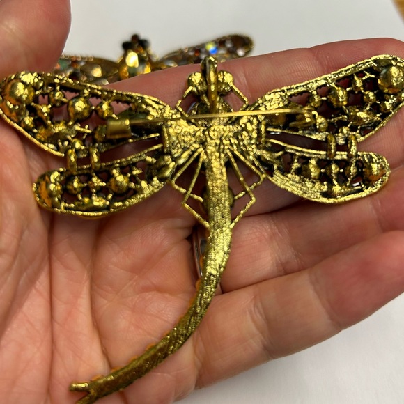 Dragonfly Brooch - CHOOSE ONE - Contemporary - Gold or Silver Tone - New - Picture 2 of 7